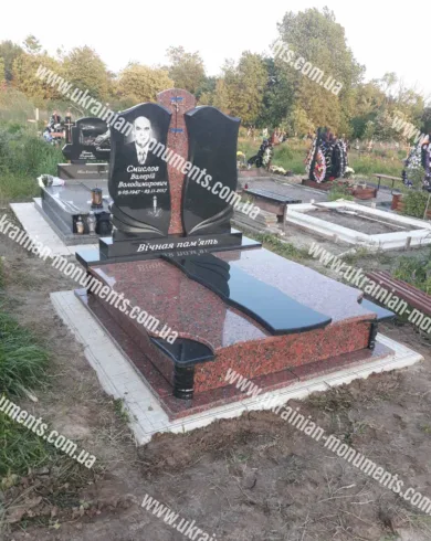 Подвійний пам’ятник з граніту №133